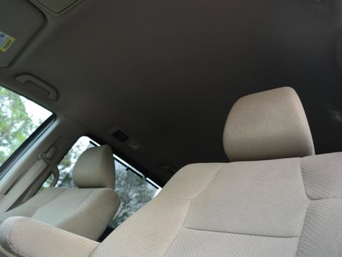 Used 2015 Honda Odyssey EX image 12