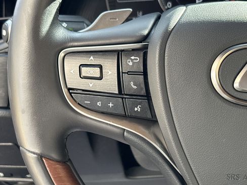 Used 2023 Lexus ES 350 Ultra Luxury image 19