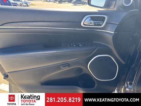 Used 2020 Jeep Grand Cherokee Summit w/ Platinum Series Group image 14