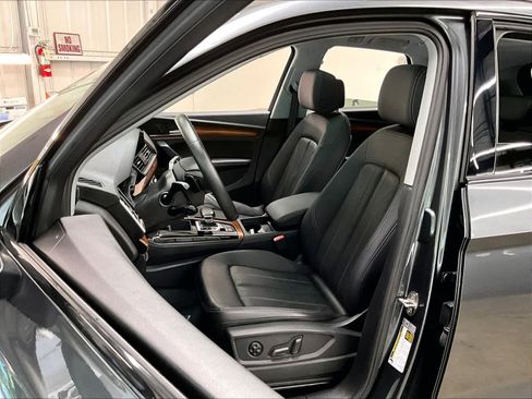 Used 2023 Audi Q5 2.0T Premium Plus w/ Premium Plus Package AWD/4WD image 28