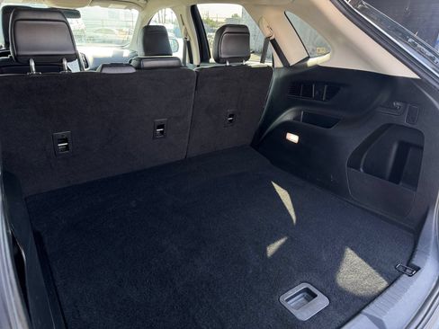 Used 2022 Ford Edge SEL w/ Convenience Package AWD/4WD image 18