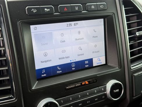 Used 2021 Ford Expedition Limited AWD/4WD image 19