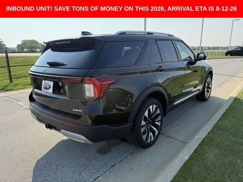 Used 2026 Ford Explorer Platinum w/ LUX Leather Package AWD/4WD image 5