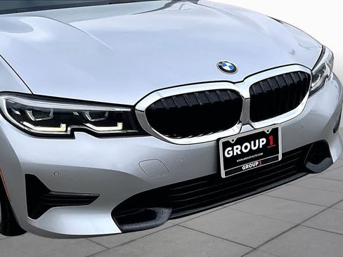 Used 2021 BMW 330i Sedan w/ Convenience Package RWD image 30