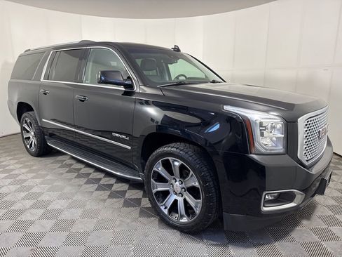 Used 2017 GMC Yukon XL Denali w/ Open Road Package image 10