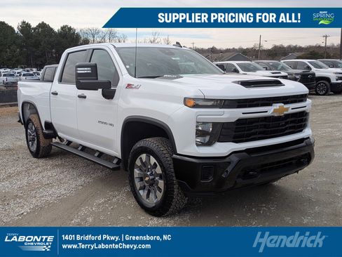 New 2026 Chevrolet Silverado 2500 Custom w/ Custom Value Package image 1
