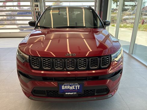 Used 2024 Jeep Compass Limited w/ High Altitude Package AWD/4WD image 8
