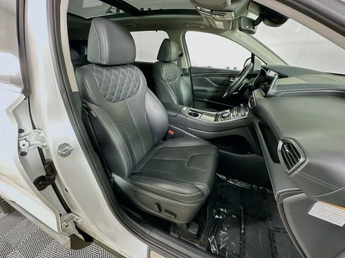 Used 2022 Hyundai Santa Fe SEL Premium AWD/4WD image 35