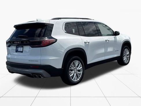 Used 2026 GMC Acadia Elevation w/ Elevation Premium Package FWD image 6