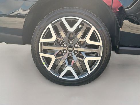 New 2026 Ford Expedition Max Platinum w/ Platinum Ultimate Package AWD/4WD image 43
