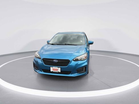Used 2019 Subaru Impreza 2.0i Sport image 3