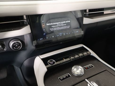 New 2026 Lincoln Navigator Black Label AWD/4WD image 6