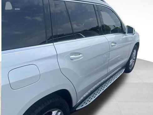 Used 2017 Mercedes-Benz GLS 450 4MATIC image 5