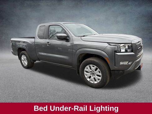 Used 2024 Nissan Frontier SV w/ SV Convenience Package image 17