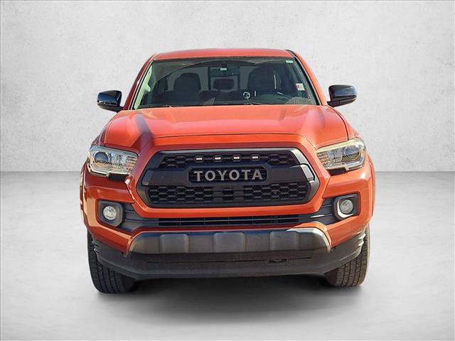 Used 2017 Toyota Tacoma SR5 w/ Tow Package RWD image 2