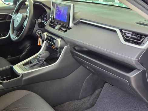 Used 2023 Toyota RAV4 LE FWD image 25