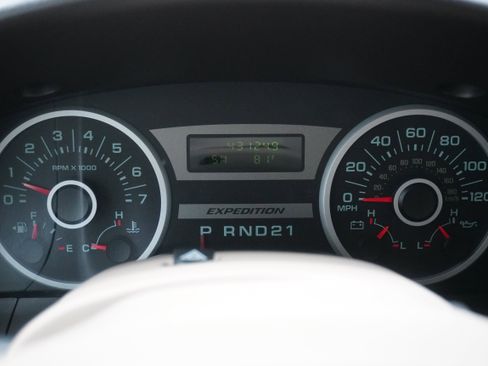Used 2006 Ford Expedition XLT RWD image 18