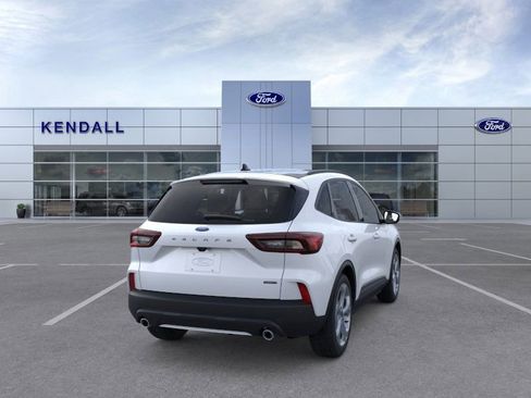 Used 2025 Ford Escape ST-Line Elite image 8