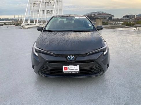 Certified 2023 Toyota Corolla LE AWD/4WD image 5