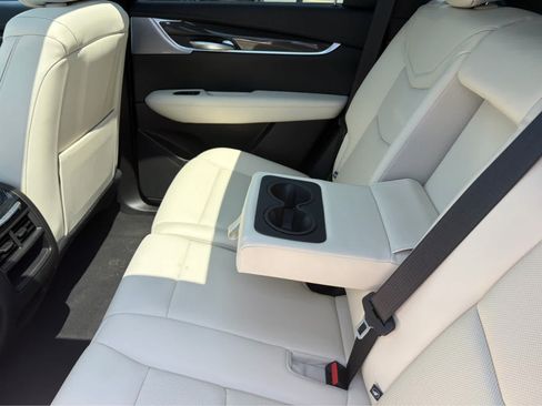 Used 2026 Cadillac XT5 Sportv AWD/4WD image 41