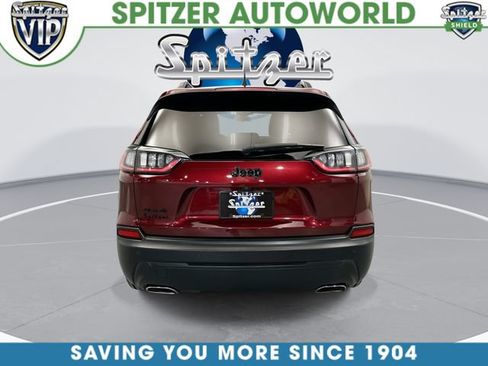 Used 2019 Jeep Cherokee Latitude Plus AWD/4WD image 10
