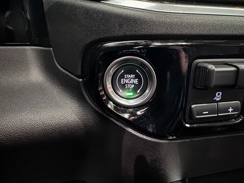 Certified 2025 Chevrolet Silverado 1500 RST w/ Convenience Package II image 27