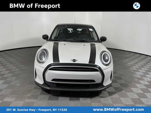 Certified 2023 MINI Cooper 4-Door Hardtop image 1