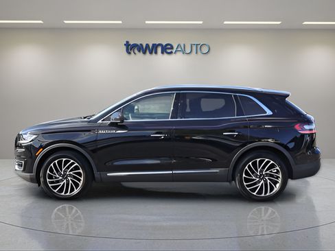 Used 2020 Lincoln Nautilus Reserve AWD/4WD image 2