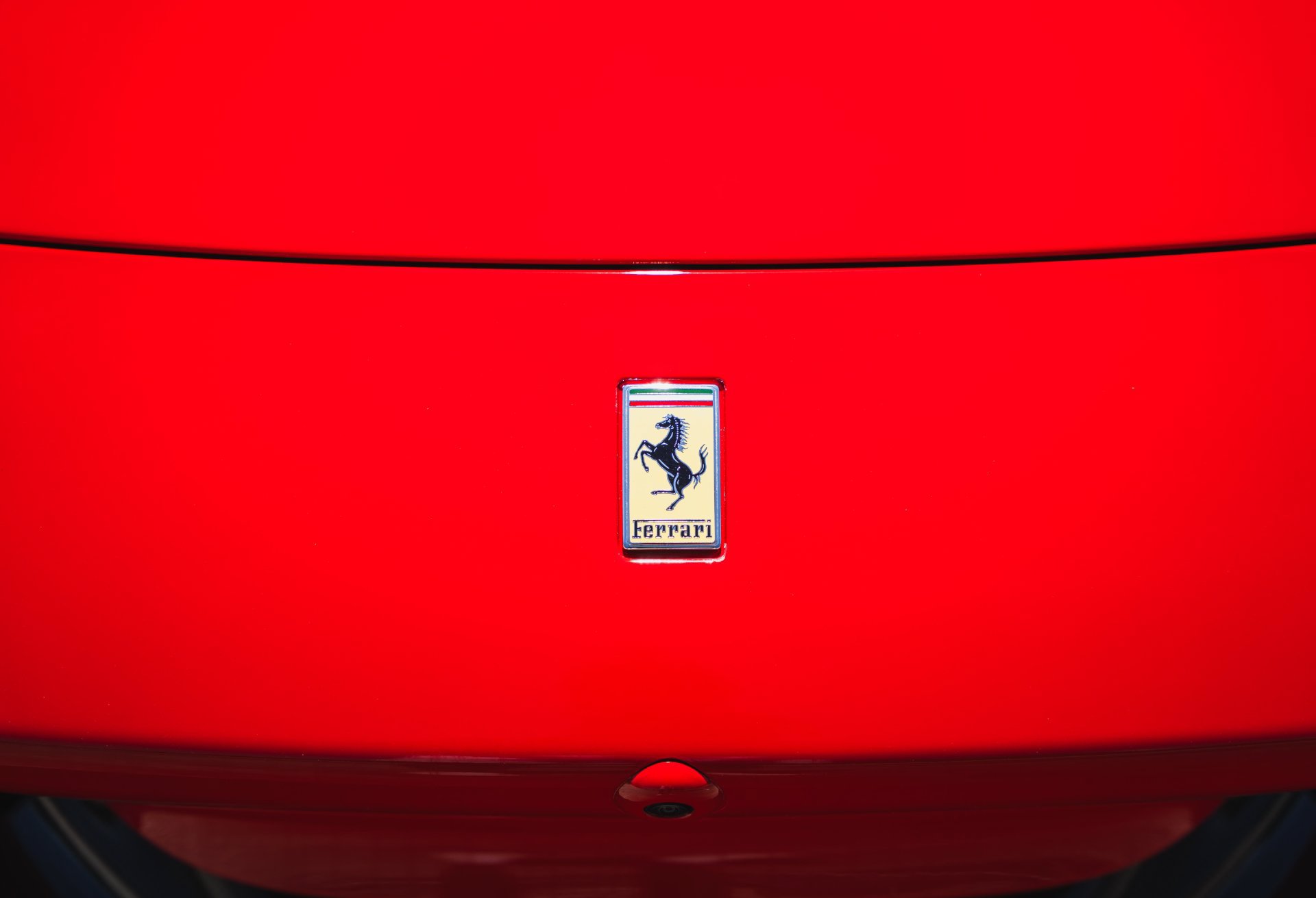 Used 2021 Ferrari F8 Tributo RWD image 38