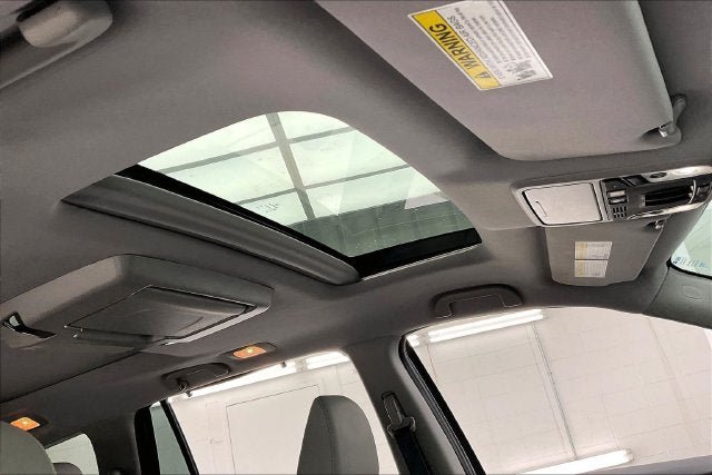 Used 2021 Honda Pilot Elite image 13