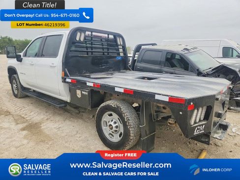 Used 2024 Chevrolet Silverado 2500 LT w/ Convenience Package AWD/4WD image 3