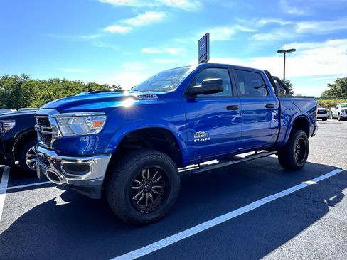 Used 2019 RAM 1500 Tradesman w/ SXT Appearance Group AWD/4WD image 2