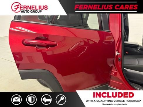 Used 2025 Toyota RAV4 XLE AWD/4WD image 17