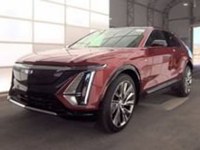 Certified 2025 Cadillac Lyriq Luxury w/ LPO, Floor Liner Package
