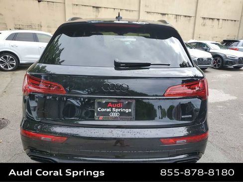 Certified 2024 Audi Q5 2.0T Premium w/ Summer of Audi Package AWD/4WD image 7