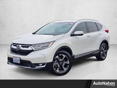 Used 2018 Honda CR-V Touring image 1