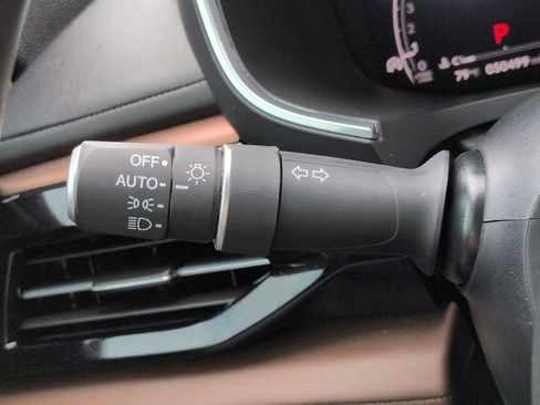 Used 2023 Acura MDX FWD w/ Technology Package image 28