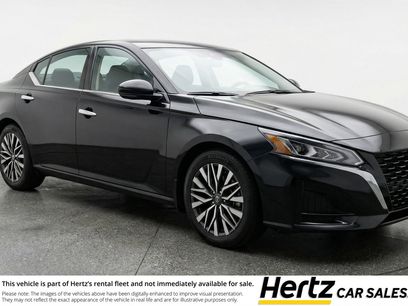 Used 2025 Nissan Altima 2.5 SV
