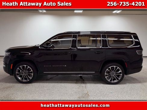 Used 2022 Jeep Grand Wagoneer Series III w/ Rear Seat Video Group 1 image 1