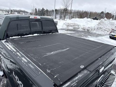 Used 2012 Ford F150 XLT w/ XLT Chrome Pkg image 11