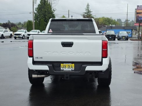 New 2026 Toyota Tacoma SR5 AWD/4WD image 8