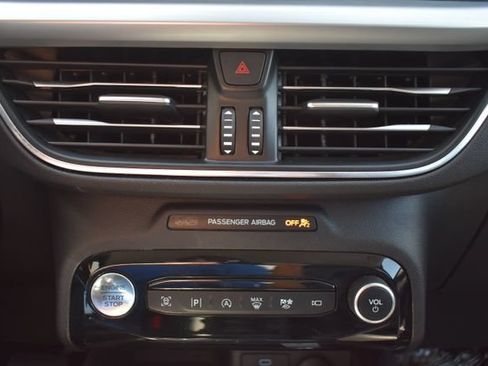 Used 2023 Ford Escape Platinum AWD/4WD image 31