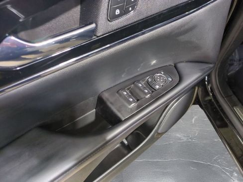 Certified 2023 Lincoln Nautilus Standard w/ Premium Package image 15