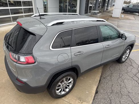 Used 2021 Jeep Cherokee Latitude Plus image 12