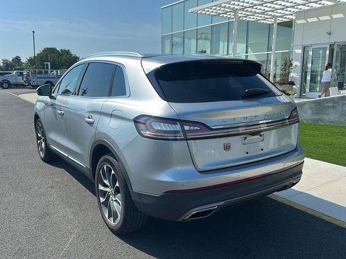 Used 2022 Lincoln Nautilus Reserve AWD/4WD image 8