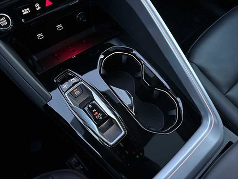 New 2025 Audi Q5 Premium Plus image 36