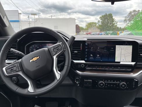 New 2026 Chevrolet Silverado 1500 LT AWD/4WD image 12