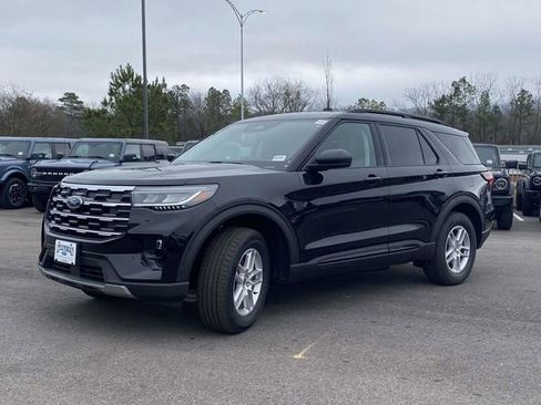 New 2026 Ford Explorer Active w/ Active Comfort Package RWD image 7