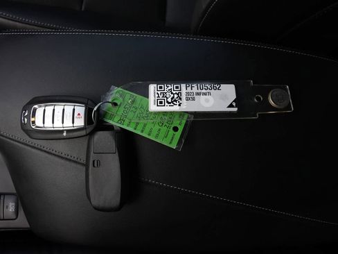 Used 2023 INFINITI QX50 Luxe image 26