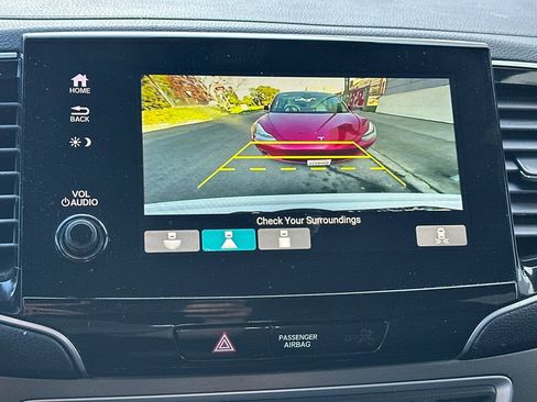 Used 2022 Honda Pilot Sport image 22